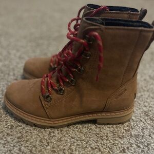 Sorel Lennox Lace Waterproof boots